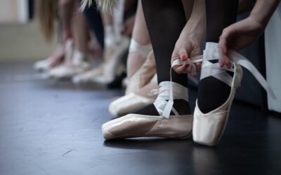 A középfokú végzettségű, 88 éves balerina jóval többet keres, mint a tudományos tanácsadó