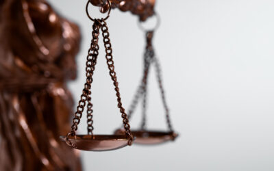 Eljött a felelősség ideje Vučić aláírta a Mrdić-féle törvénycsomagot