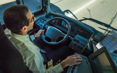 Több ezer szabálytalanság a busz- és kamionellenőrzések során