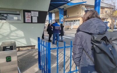 Petícióval tiltakoznak a polgárok az újvidéki városi buszok drasztikus drágulása miatt