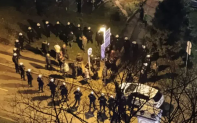 Vadászták a rendőrök az egyetemistákat és a polgárokat Belgrádban