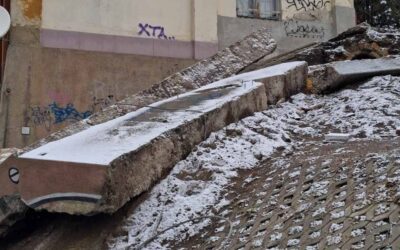 A teljes fal leomlott a szabadkai aluljárónál