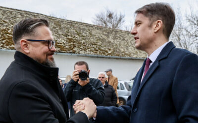 Pásztor és Juhász három hónap alatt 12 ezer eurót költött Facebook-reklámokra