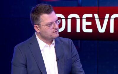 A rendőr fegyverhasználattal fenyegetőzött, a verőlegények csak legyintettek, hogy „őket nem érdekli”