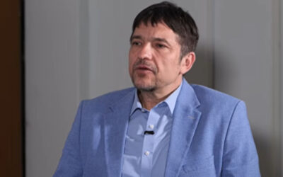 Korhecz: A Csacsilend egy üzenet volt, hogy a félkatonai alakulat hajlandó fegyverrel is védeni a hatalmat