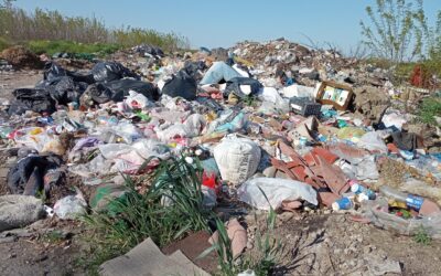 Illegális hulladéklerakó keseríti meg a bácsföldváriak életét