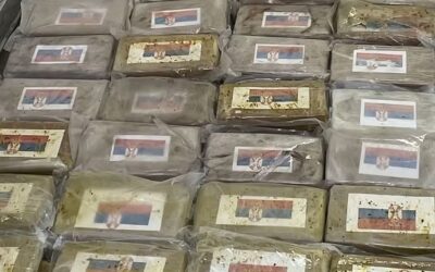 Hatalmas drogfogás Olaszországban – szerb zászló volt a csomagokon