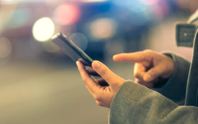 Hogyan változtatják meg az okostelefonok a mobilszórakoztatást?