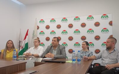 Samu Mihály helyett Than Károly lesz Óbecsén az újfalusi iskola neve Két éves munkáját értékelte a VMSZ Óbecsén