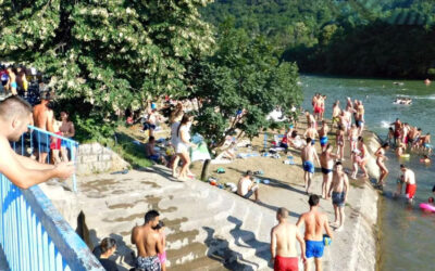 Két fuldokló gyereket mentett meg a kosárlabdaedző