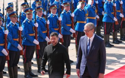 Vučić a Szerbia Palotánál fogadta Zelenszkijt