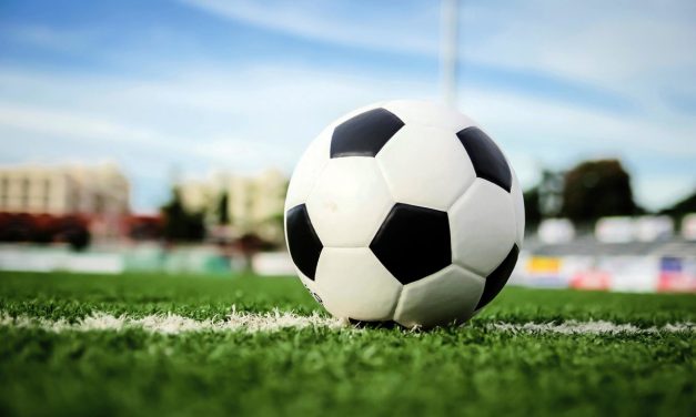 Jó üzlet lesz a nemzeti stadion, állítja a volt focista