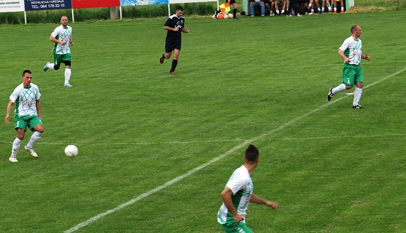 Becsületgól tíz emberrel Eleméren