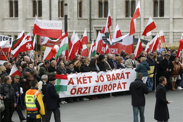 Ötvenhat, egy ünnepnap két arca