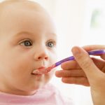 Baktériumgyanú miatt visszahívták a bébiételt