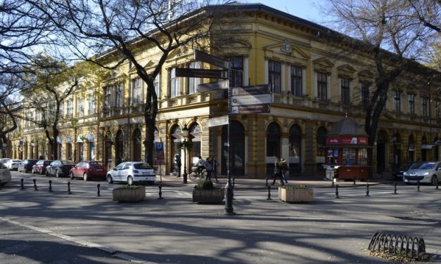 Ingyen cserélhet személyit, ha megváltozik a házszáma