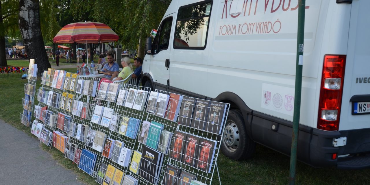 <span class="entry-title-primary">Székelykevén a Forum Könyvbusza</span> <span class="entry-subtitle">Székelykeve, Žarko Zrenjanin Általános Iskola, 2016. december 12., Kezdés: 10.30</span>