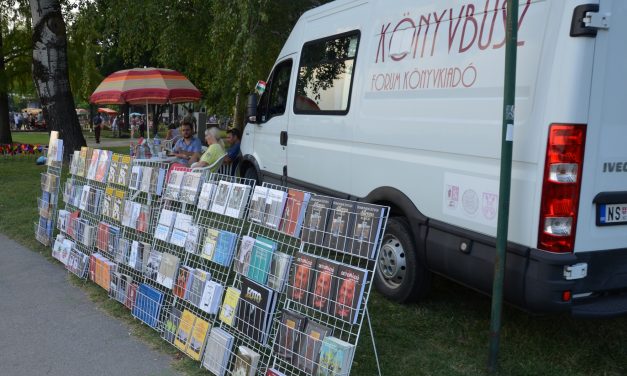 Magyarcsernye: Könyvet a szórványba!