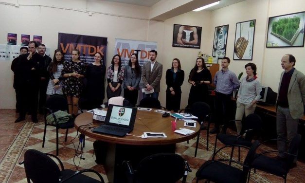 Irodalmi nyomok követői