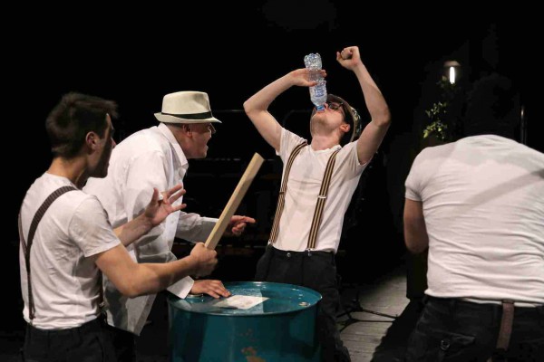 <span class="entry-title-primary">Népszínház: Rablók és gyilkosok</span> <span class="entry-subtitle">Szabadka, Népszínház, december 1. Kezdés: 19.00</span>