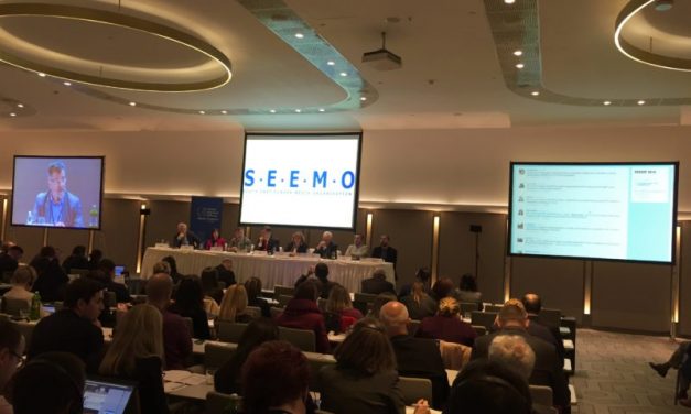 Több újságíró kivonult Vučić beszéde közben