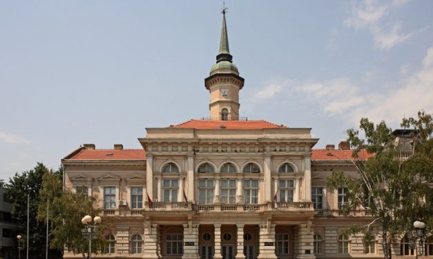 Óbecse: Munkajelentésre kötelezi a községi tanácstagokat az új polgármester