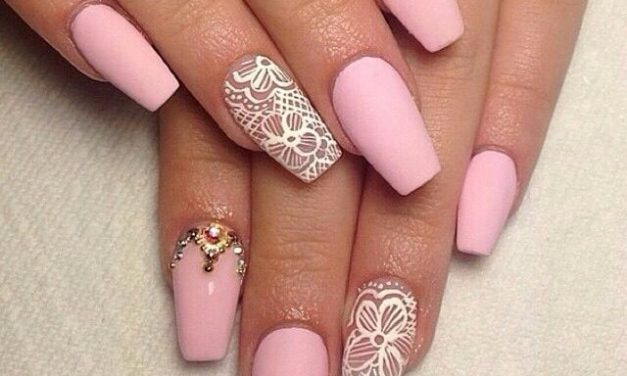 <span class="entry-title-primary">Szalon körömépítő és -díszítő verseny</span> <span class="entry-subtitle">Körmök ünnepi díszben – Első alkalommal Vajdaságban! </span>