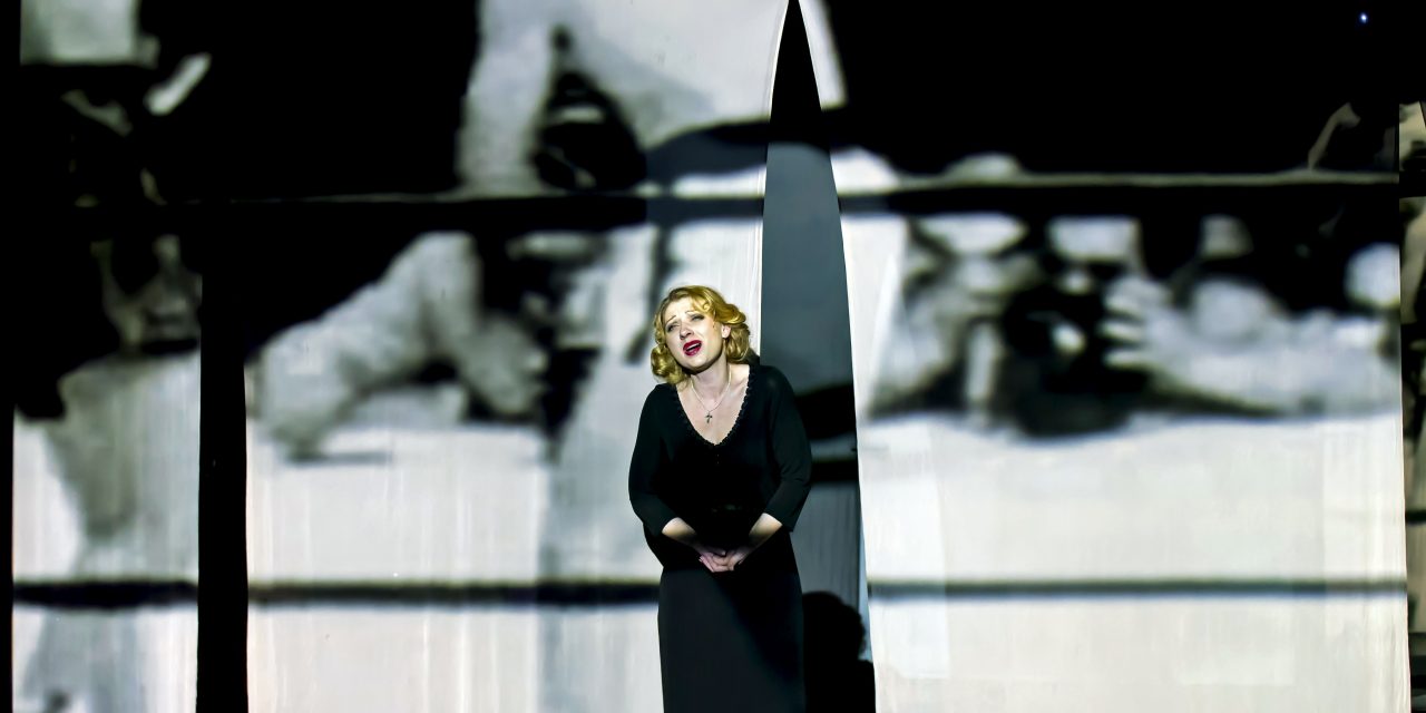 <span class="entry-title-primary">Az Újvidéki Színház vendégjátéka Magyarkanizsán</span> <span class="entry-subtitle">Magyarkanizsa, december 3. Kezdés: 19.00</span>