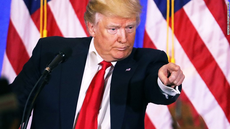 <span class="entry-title-primary">Róka fogta csuka: Az álhírhős hírharca (Trumpizmus 4.)</span> <span class="entry-subtitle">Trump első sajtóértekezlete tavaly július óta</span>