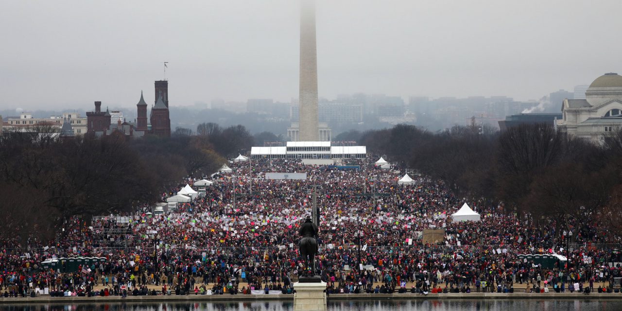 <span class="entry-title-primary">A “cicák” visszanyúlnak</span> <span class="entry-subtitle">Milliók az utcákon: Világszerte tüntettek a trumpizmus ellen</span>