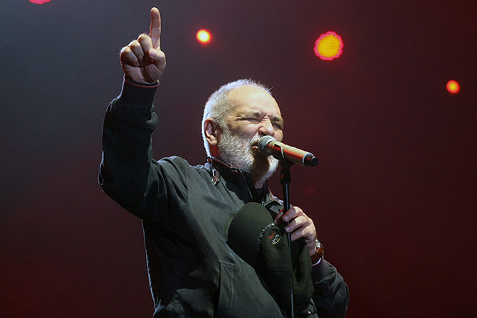 Jó éjszakát, hölgyeim és uraim…