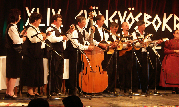 <span class="entry-title-primary">16. Tordai Művelődési Napok</span> <span class="entry-subtitle">Torda, január 22. Kezdés: 18.00</span>