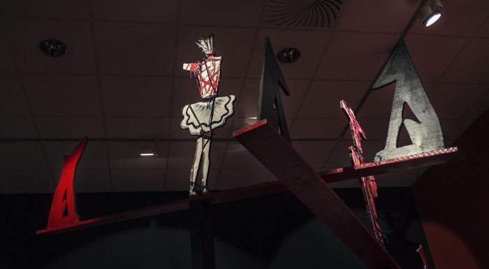 <span class="entry-title-primary">„Az idő számára soha nem volt történelem”</span> <span class="entry-subtitle">Létezik valahol egy más-világ – El Kazovszkij életművéről</span>