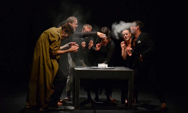 <span class="entry-title-primary">KDSZ: Az ember komédiája</span> <span class="entry-subtitle">Szabadka, Kosztolányi Dezső Színház, január 18. Kezdés: 19.30</span>