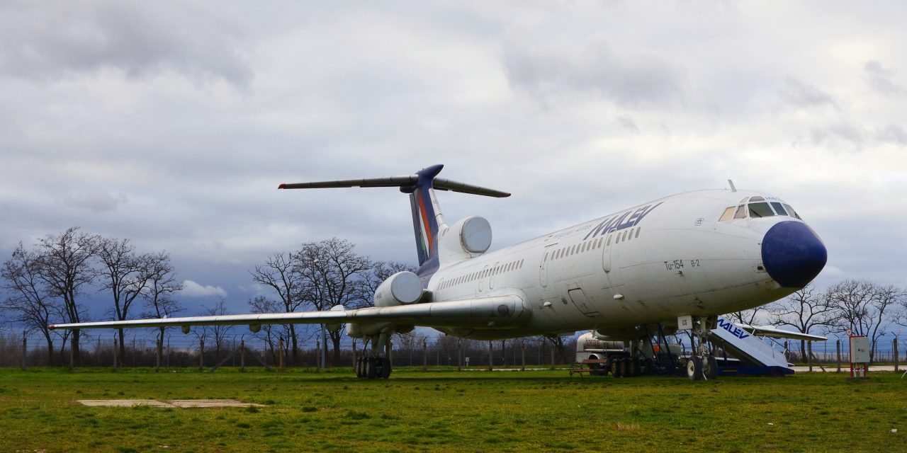 <span class="entry-title-primary">Szálltunk rendelkezésére</span> <span class="entry-subtitle">Öt évvel ezelőtt landolt a 66 éves Malév (1946–2012) – 66 éves volt a decemberben elhunyt Vesna Vulović is, a JAT (1927–2013) világcsúcstartó utaskísérője</span>