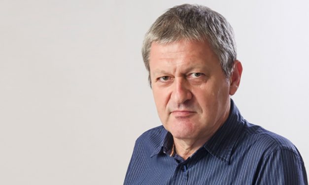 Díj nélkül maradt, mert Jankovićot támogatta