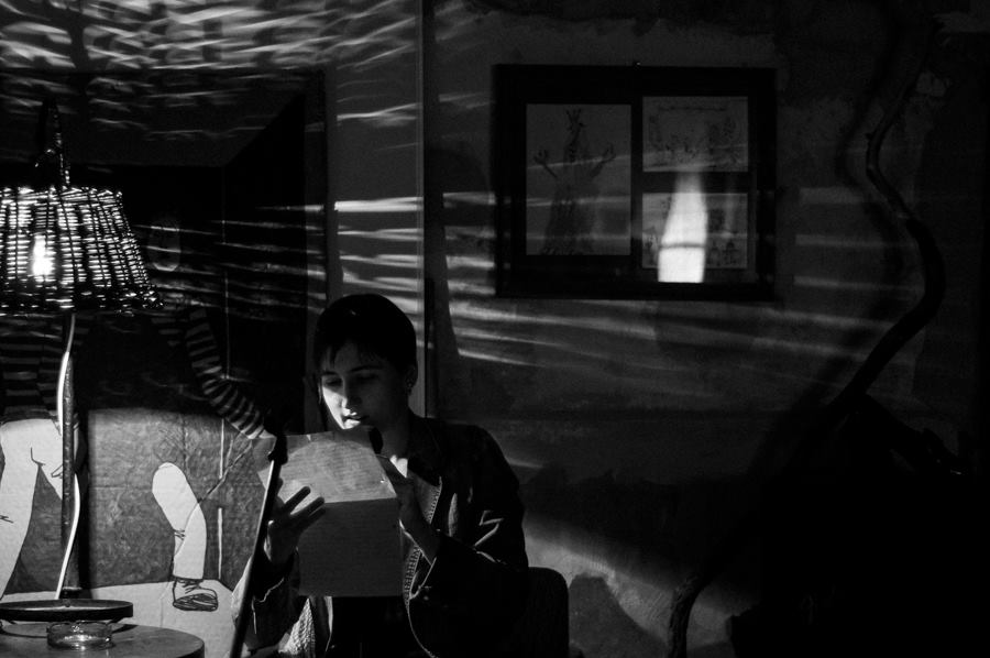 <span class="entry-title-primary"> Mezítláb</span> <span class="entry-subtitle"> Gulisio Tímea verse</span>