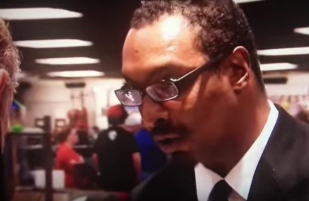 <span class="entry-title-primary">Miért ez a neved? Muzulmán vagy?</span> <span class="entry-subtitle">Nem akarták beengedni az Egyesült Államokba az ökölvívó legenda Muhammad Ali fiát</span>