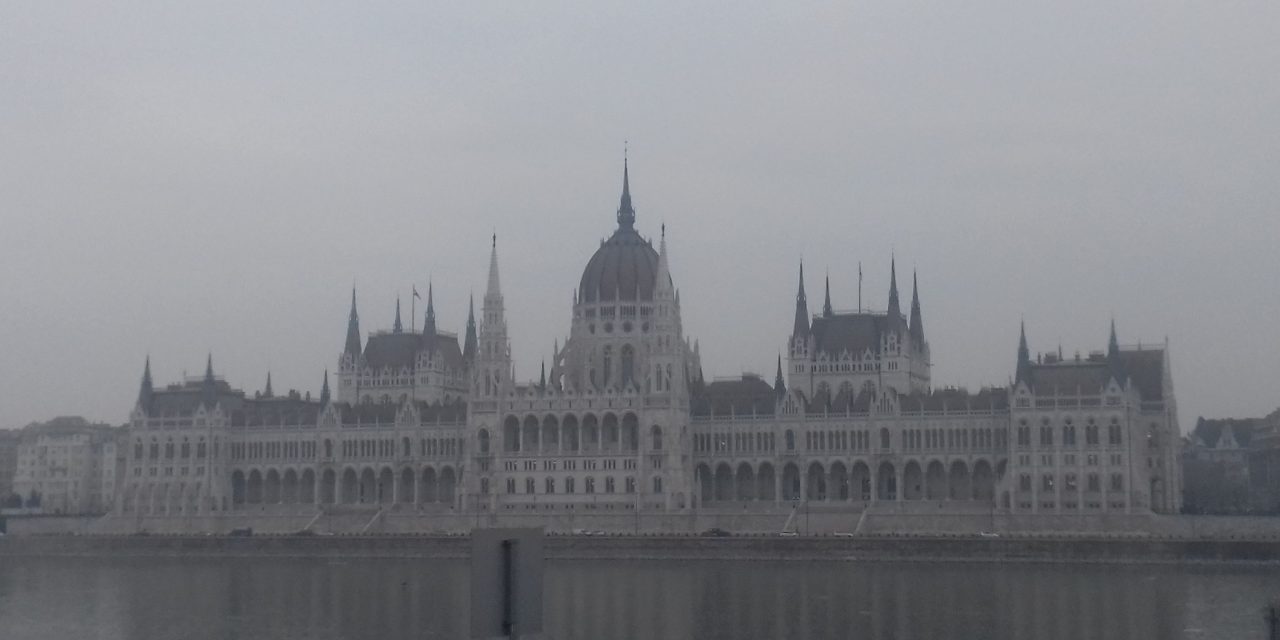A Freedom House szerint Magyarország csak „részben szabad”