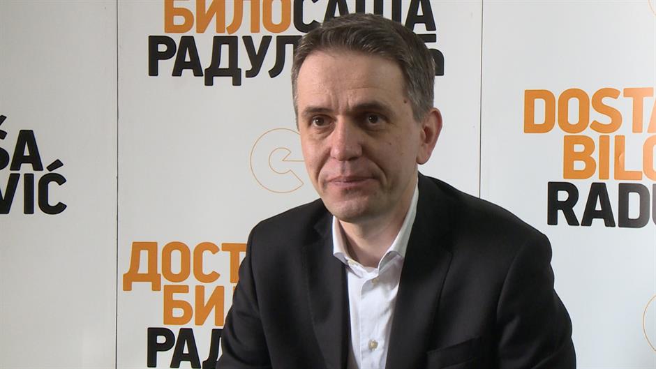 <span class="entry-title-primary">Radulović megzsarolta az ellenzéket</span> <span class="entry-subtitle">Ha Saša Janković vagy Vuk Jeremić nem lép vissza, akkor ők is indítanak egy saját jelöltet</span>