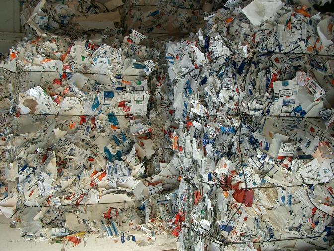 <span class="entry-title-primary">Az adataink kiszámíthatatlan útja</span> <span class="entry-subtitle">Semmisítsünk meg minden dokumentumot, amit nem adnánk az első ember kezébe az utcán</span>