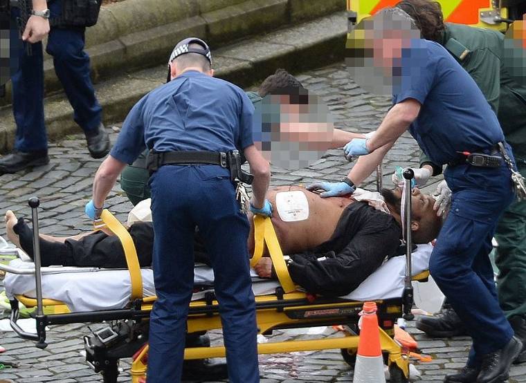 <span class="entry-title-primary">Khalid Masood volt a londoni merénylő</span> <span class="entry-subtitle">Szerkesztőségi hírösszefoglaló</span>