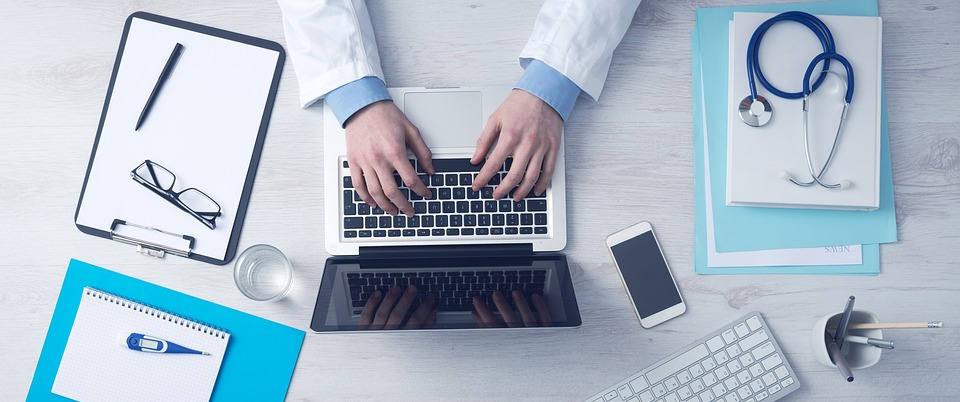 3456 bérkommentelője van a Szerb Haladó Pártnak