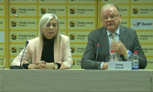 Tízéves diktatúrának kell az útját állnunk