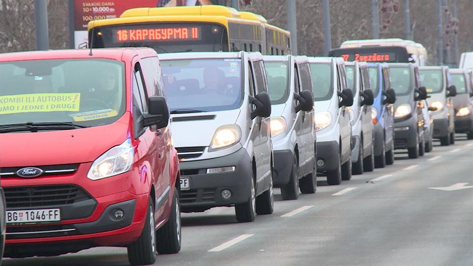 Mintegy száz mikrobuszt zártak ki eddig a forgalomból