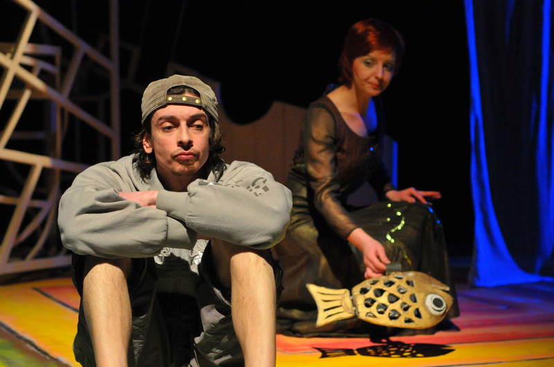 <span class="entry-title-primary">Gyermekszínház: Mindentlátó királylány</span> <span class="entry-subtitle">Szabadka, Szabadkai Gyermekszínház, március 19. Kezdés: 11.00</span>