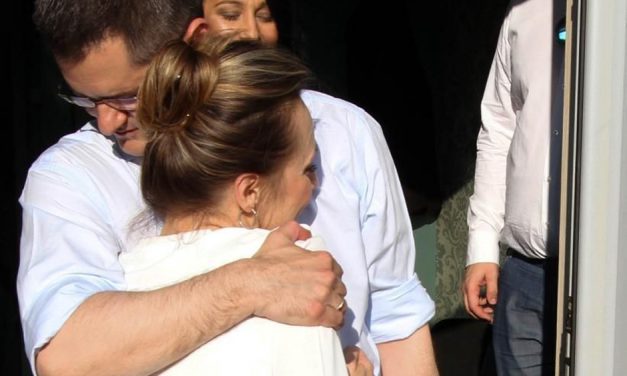 Nataša Jeremić feljelentést tett Vučić ellen