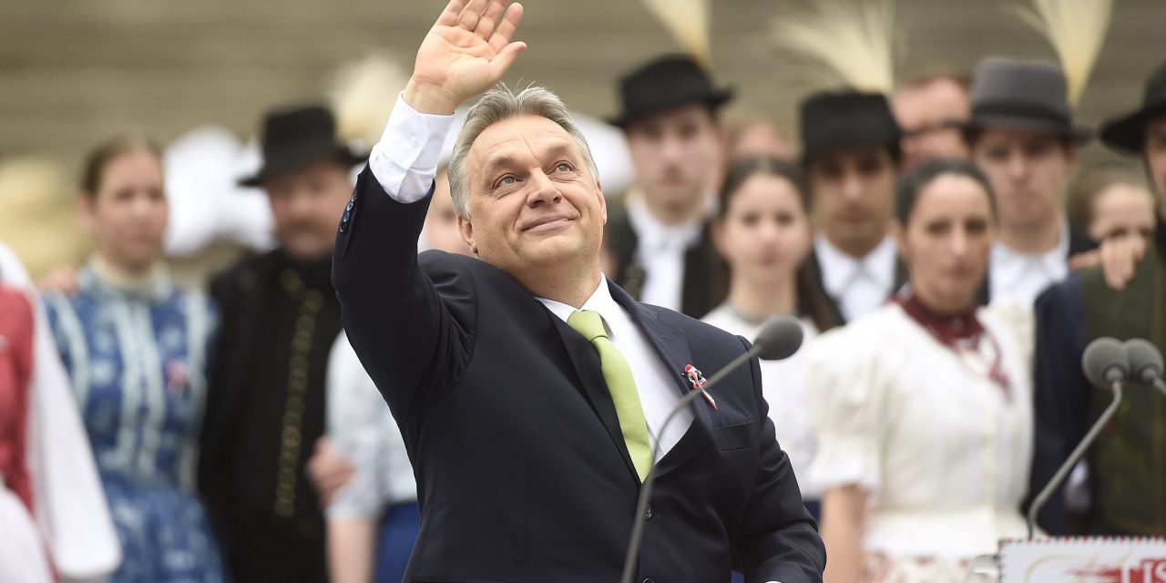 Montenegróba utazik Orbán Viktor