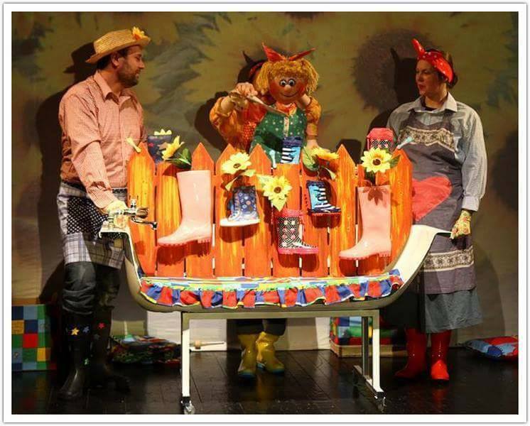 <span class="entry-title-primary">Gyermekszínház: Pancsoló–Maszatoló</span> <span class="entry-subtitle">Szabadka, Szabadkai Gyermekszínház, március 18. Kezdés: 17.00</span>