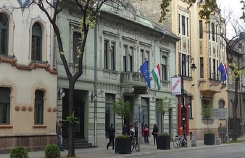 A levélszavazatokat este hétig még leadhatják a külképviseleteken